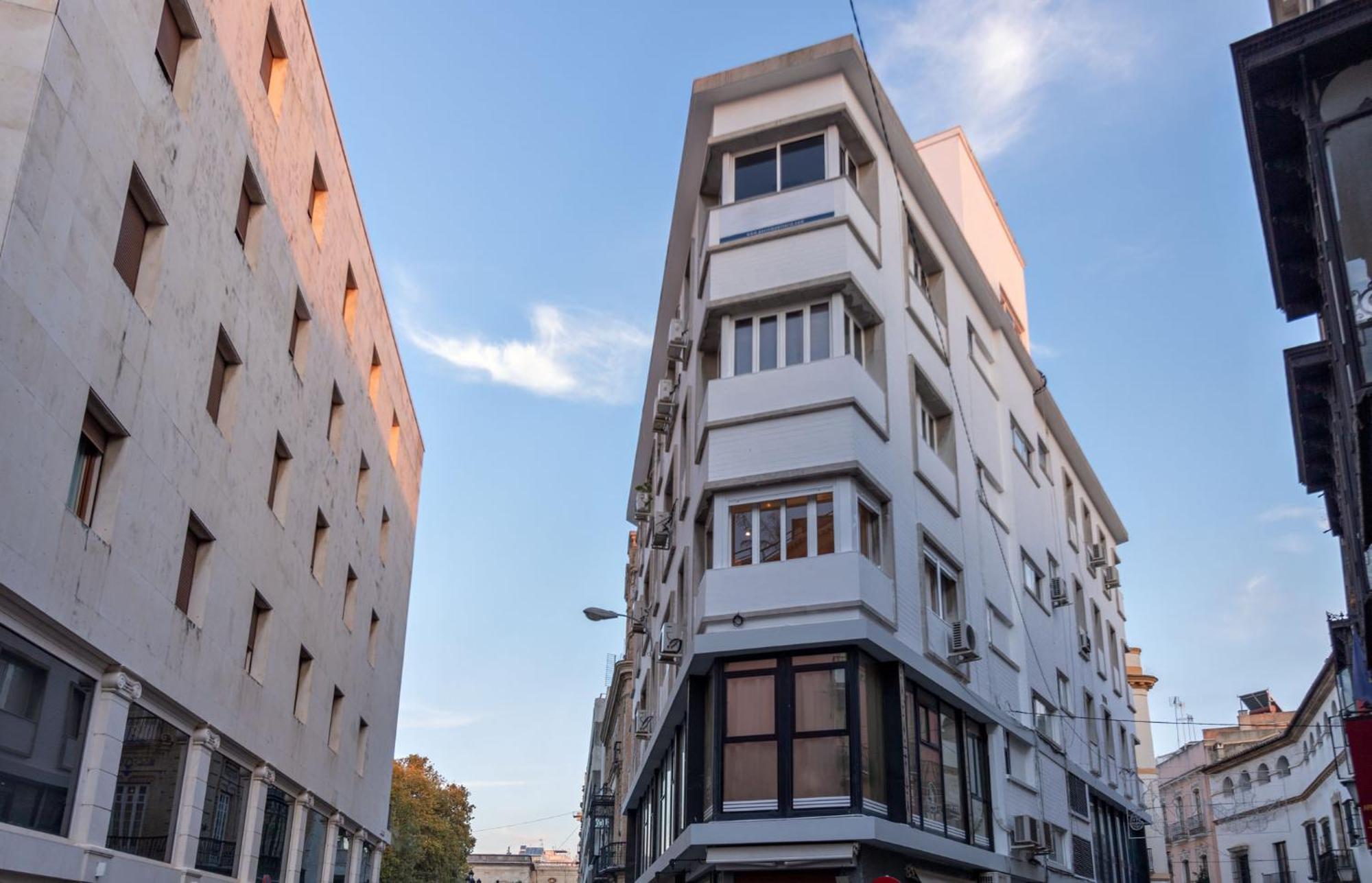 Plaza Nueva Deluxe Suite By Valcambre, Seville